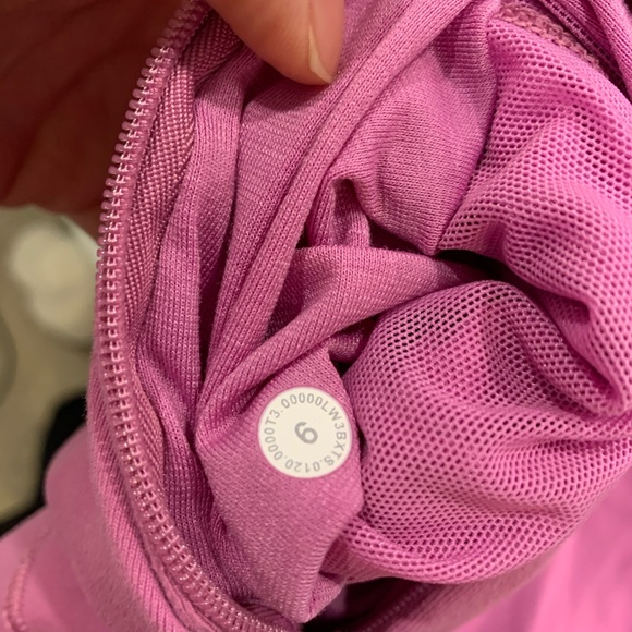Lululemon pullover - Picture 2 of 2